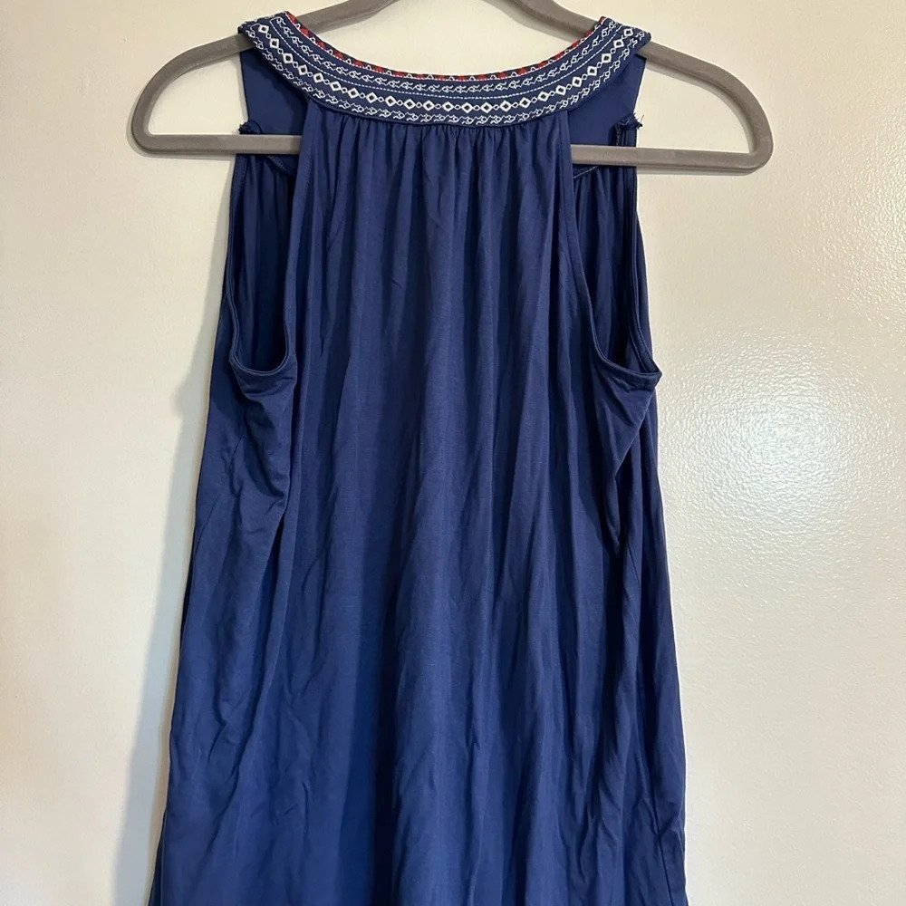 Cable & Gauge Red, White and Blue Sleeveless Top - Picture 2 of 3